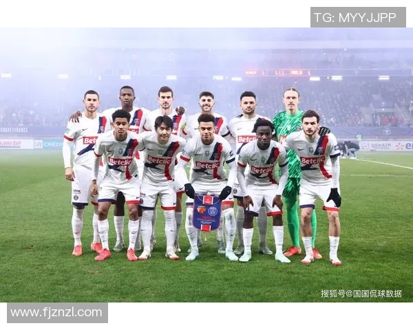 甘冈与史特拉斯堡激战正酣谁将赢得法甲赛场的荣耀之战